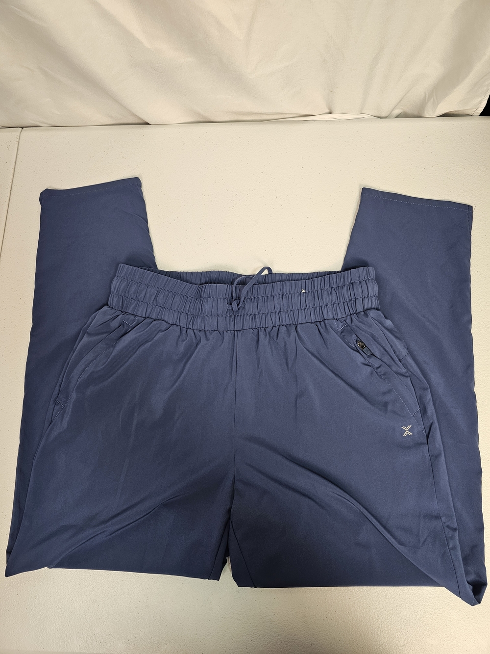 Xersion Men's Navy Blue Athletic Joggers